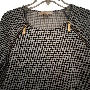 Michael Kors Geometric Black White Top Gold Zippers Size M Stretch Shirt